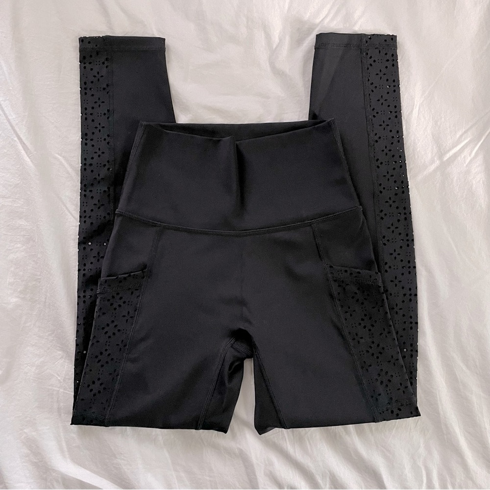 Aerie Leggings with Laser Cutouts - Black - Small Petite